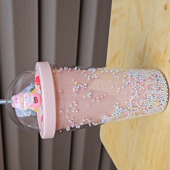 BUBBLE GIRL WATER BOTTLE - Picture 13 of 13